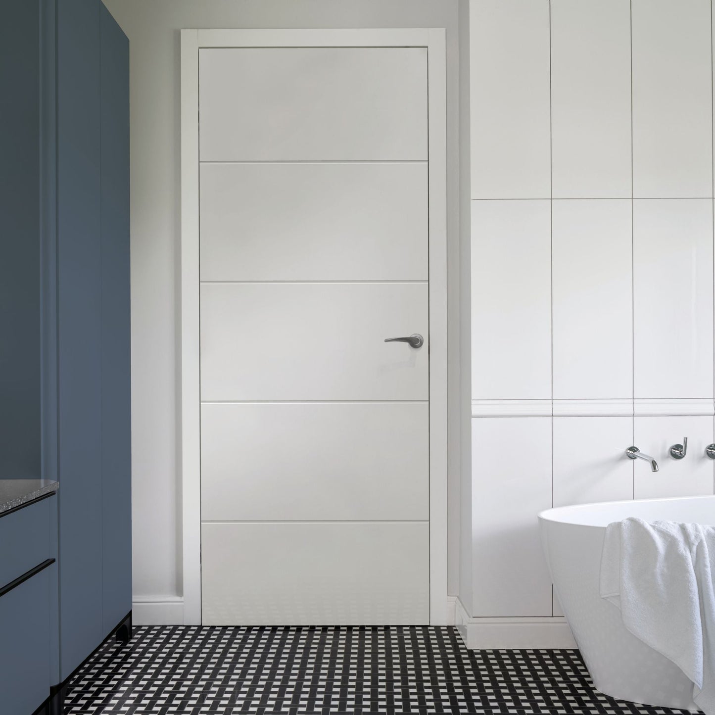 Liberty Internal White Primed 4 Line Horizontal Panel Door